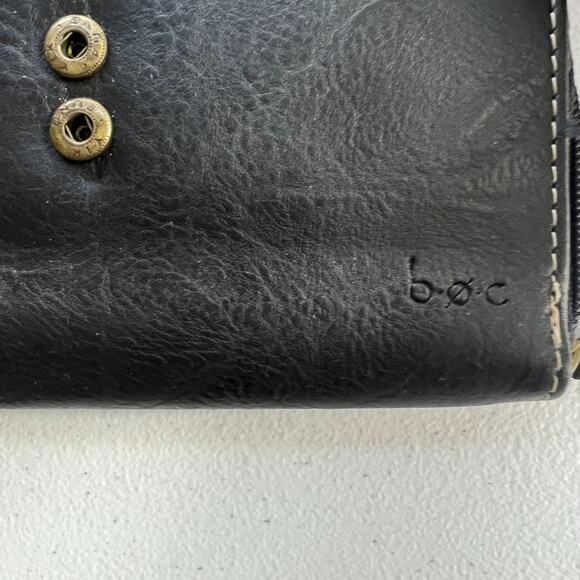 BOC Born Concept Wallet Clutch Womens Blue Tooled Leather Floral Multipockets - Picture 5 of 9